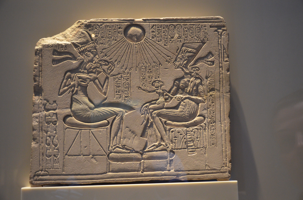 Akhenaten and Nefertiti