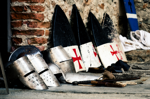 Medieval weapons of the Crusades