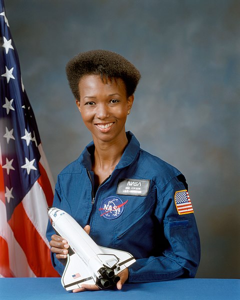 Mae Jemison - Official portrait