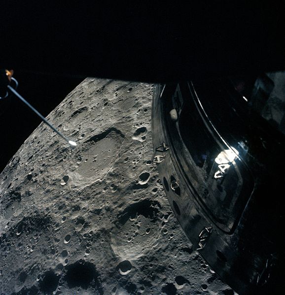 Apollo 13 passing Moon