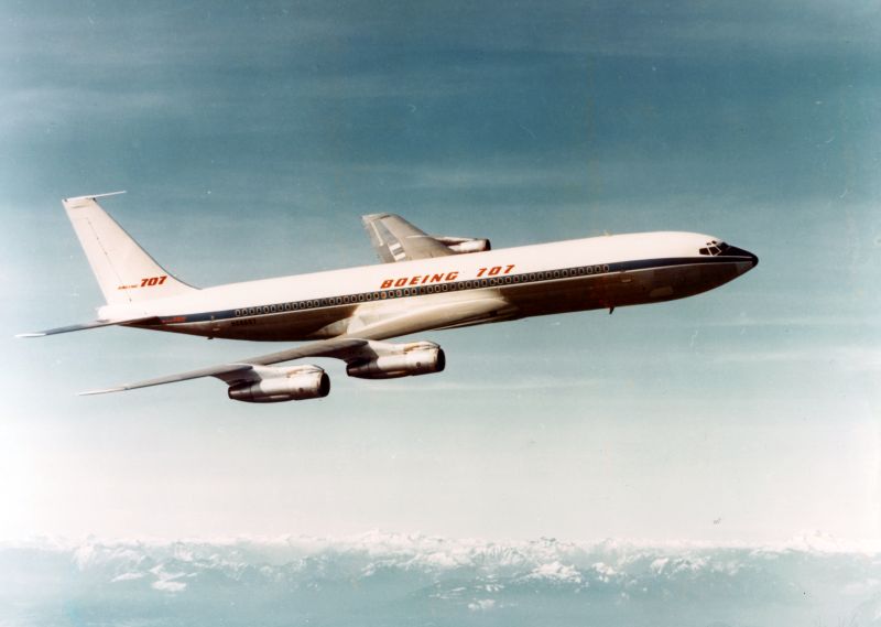 Boeing 707