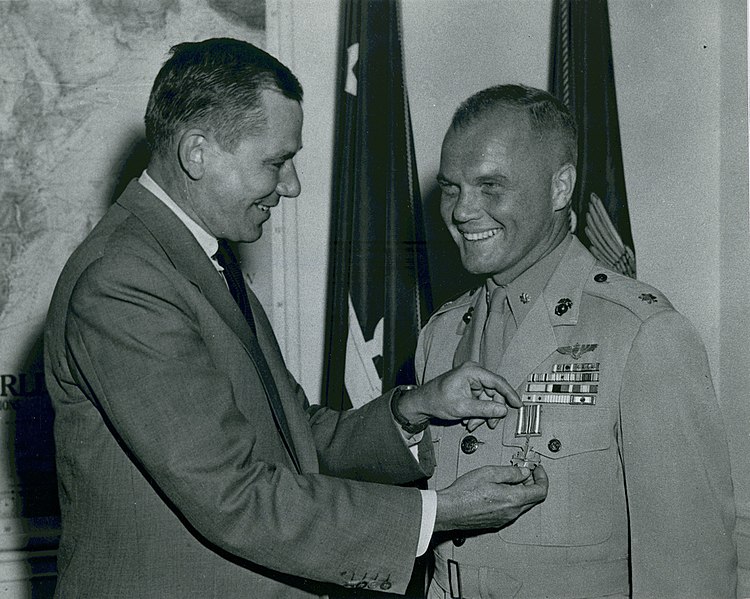 John Glenn Receives Distinguished Flying Cross