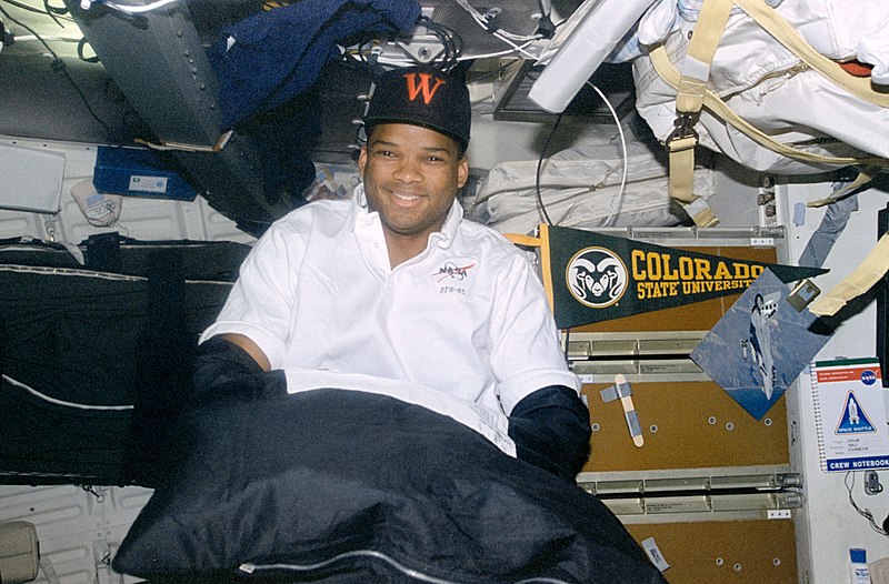 Robert L. Curbeam Jr.