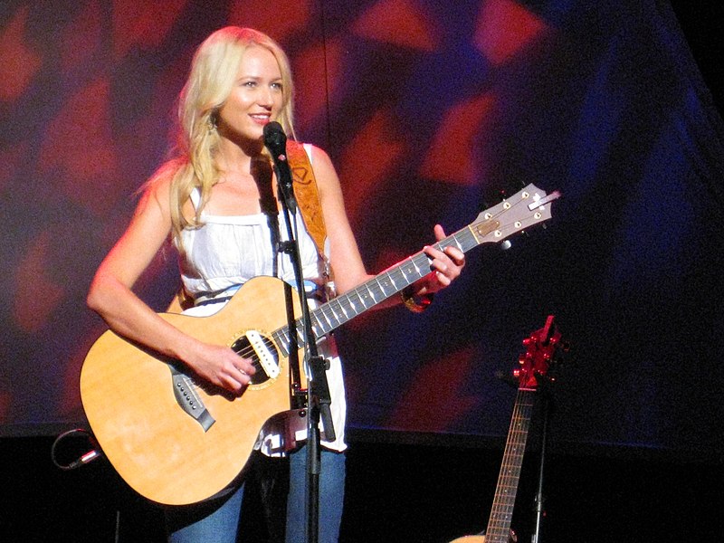 Jewel Kilcher